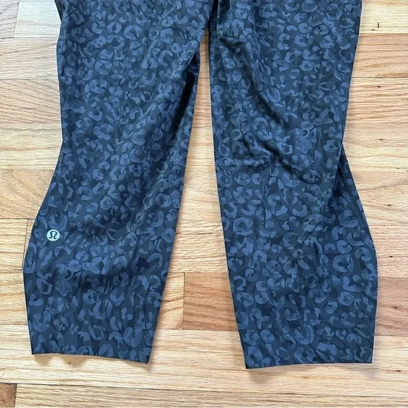 Lululemon Base Pace High-Rise Crop 23" Intertwined Camo Deep Coal Multi Sz 14 - Picture 10 of 13